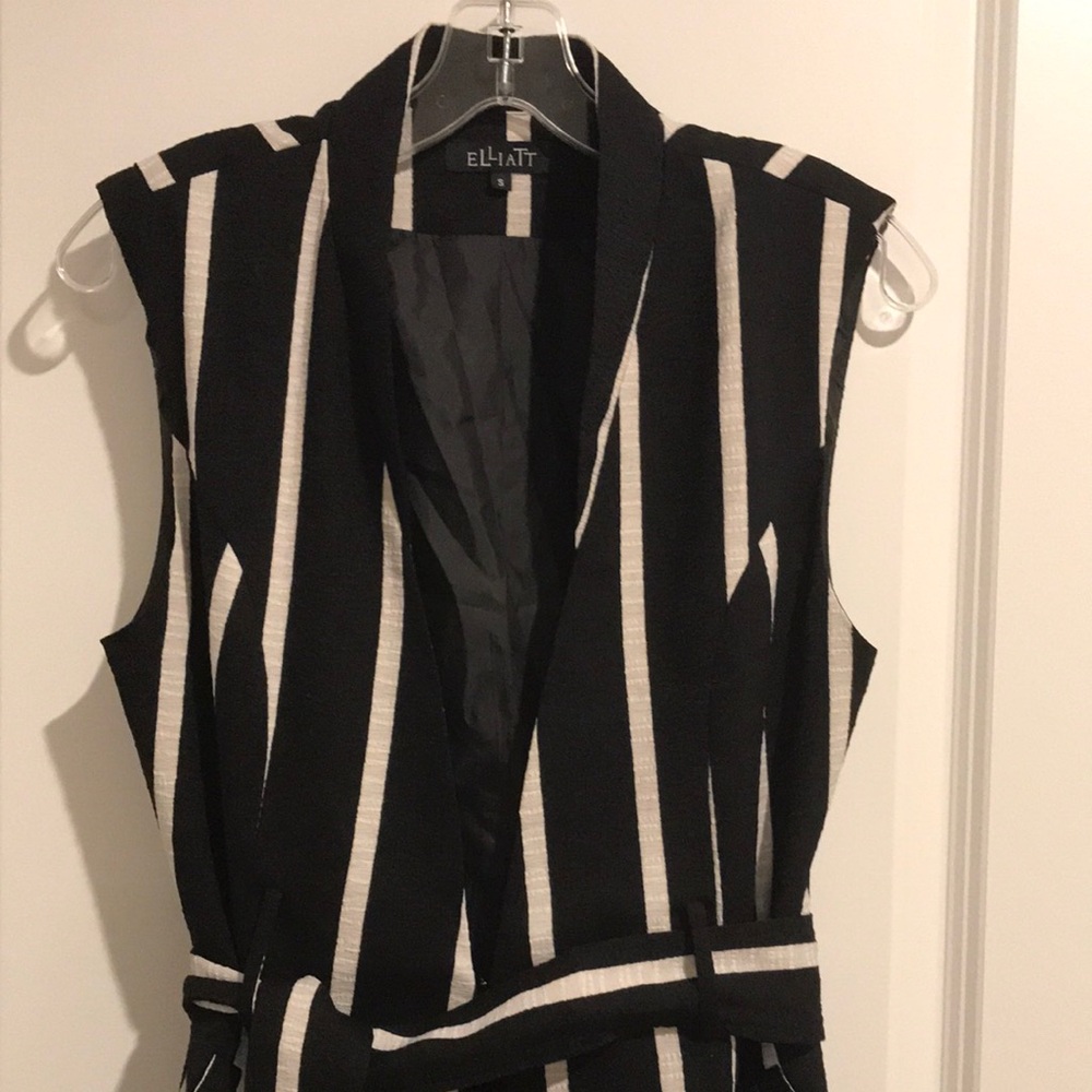NWOT- Elliatt Black & White Striped Long Vest with Sash Belt
